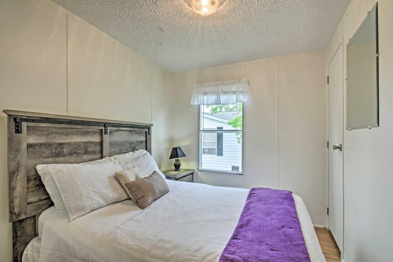 Bright Pensacola Home With Backyard - Pets Welcome! Bagian luar foto